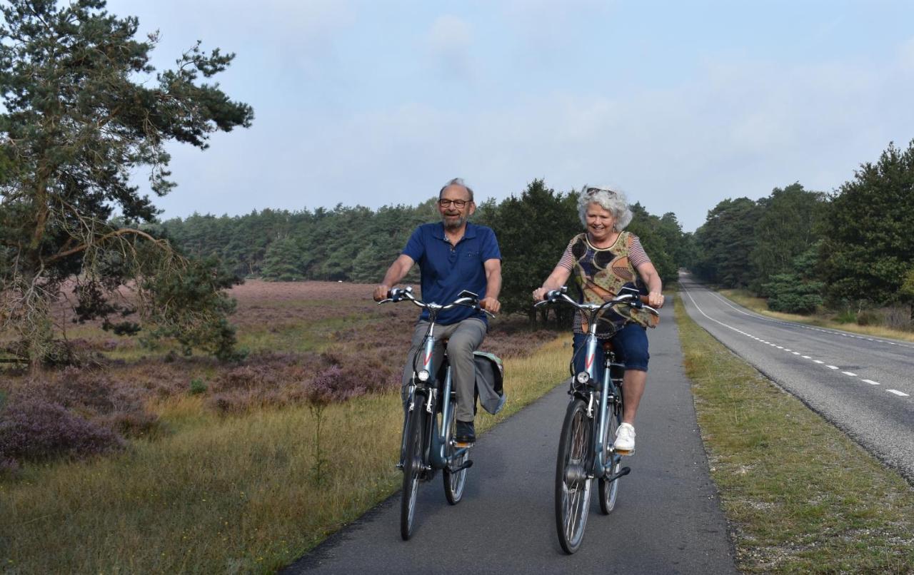 Chalet Op De Veluwe # Linde プッテン エクステリア 写真
